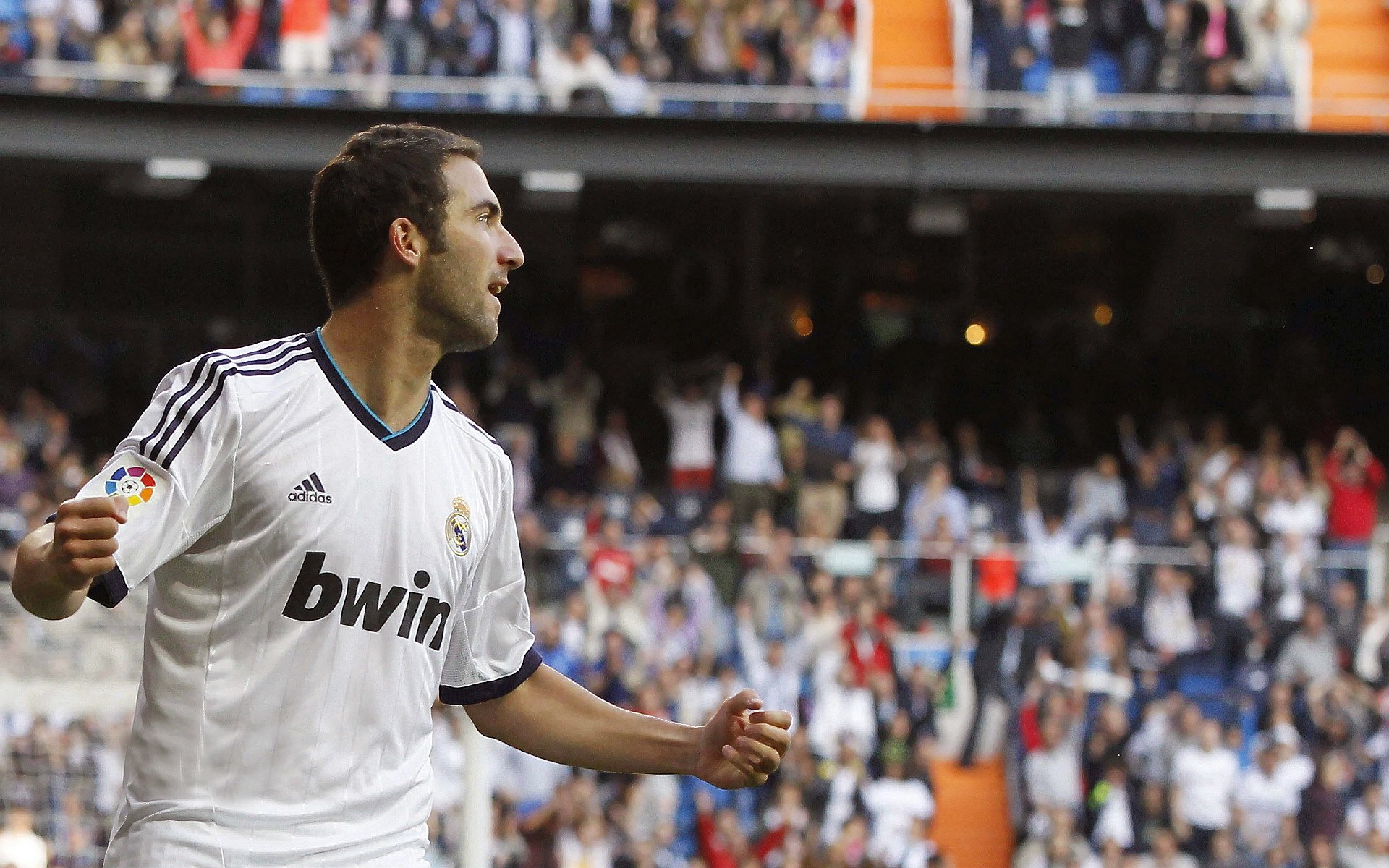 谁能在欧洲足球大舞台上书写传奇，成为众人瞩目的焦点？，欧洲足球俱乐部的比赛叫啥