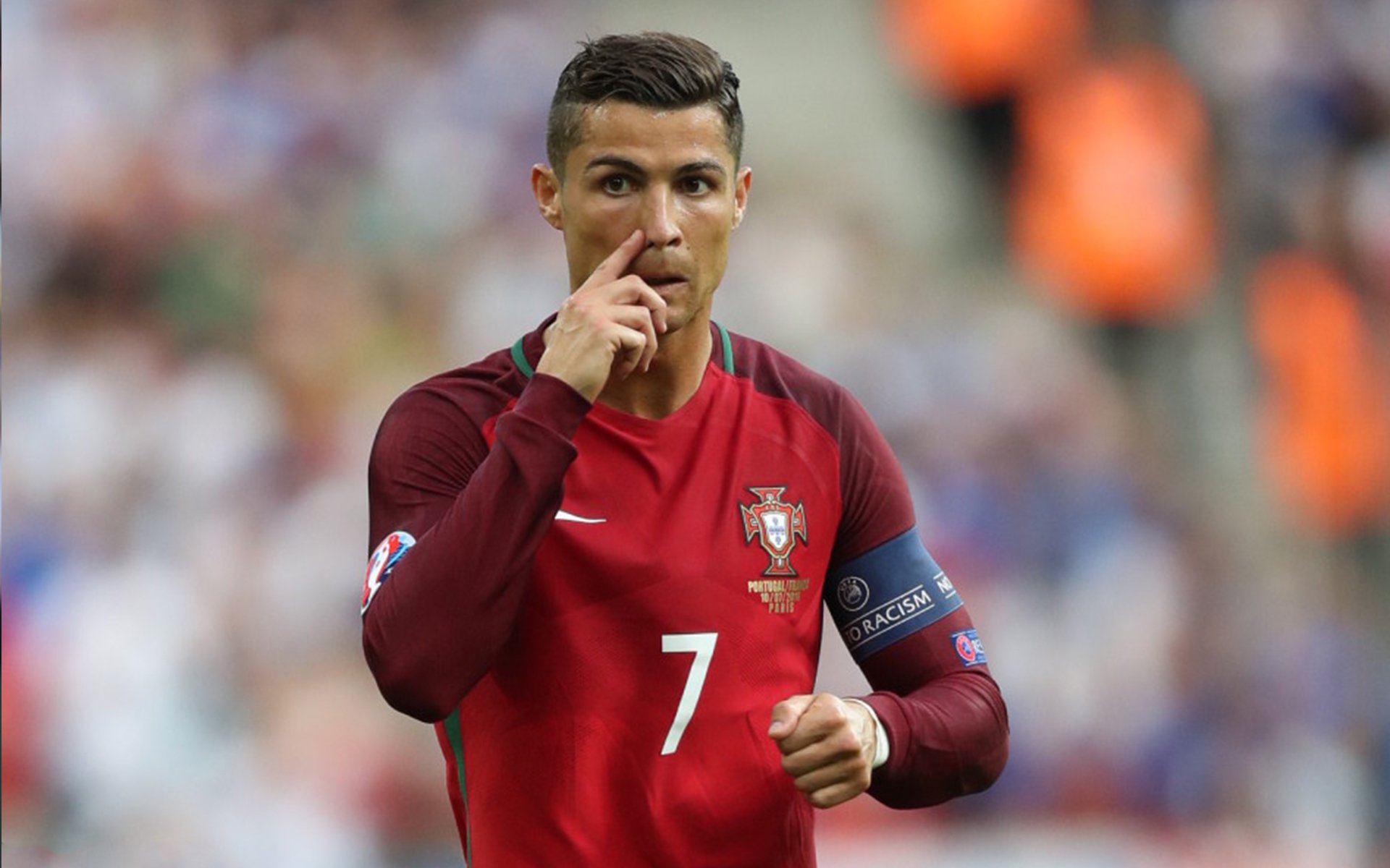 九游（jiuyou.com）游戏-足球与科技融合展览展示训练新趋势，足球和科技之间的联系